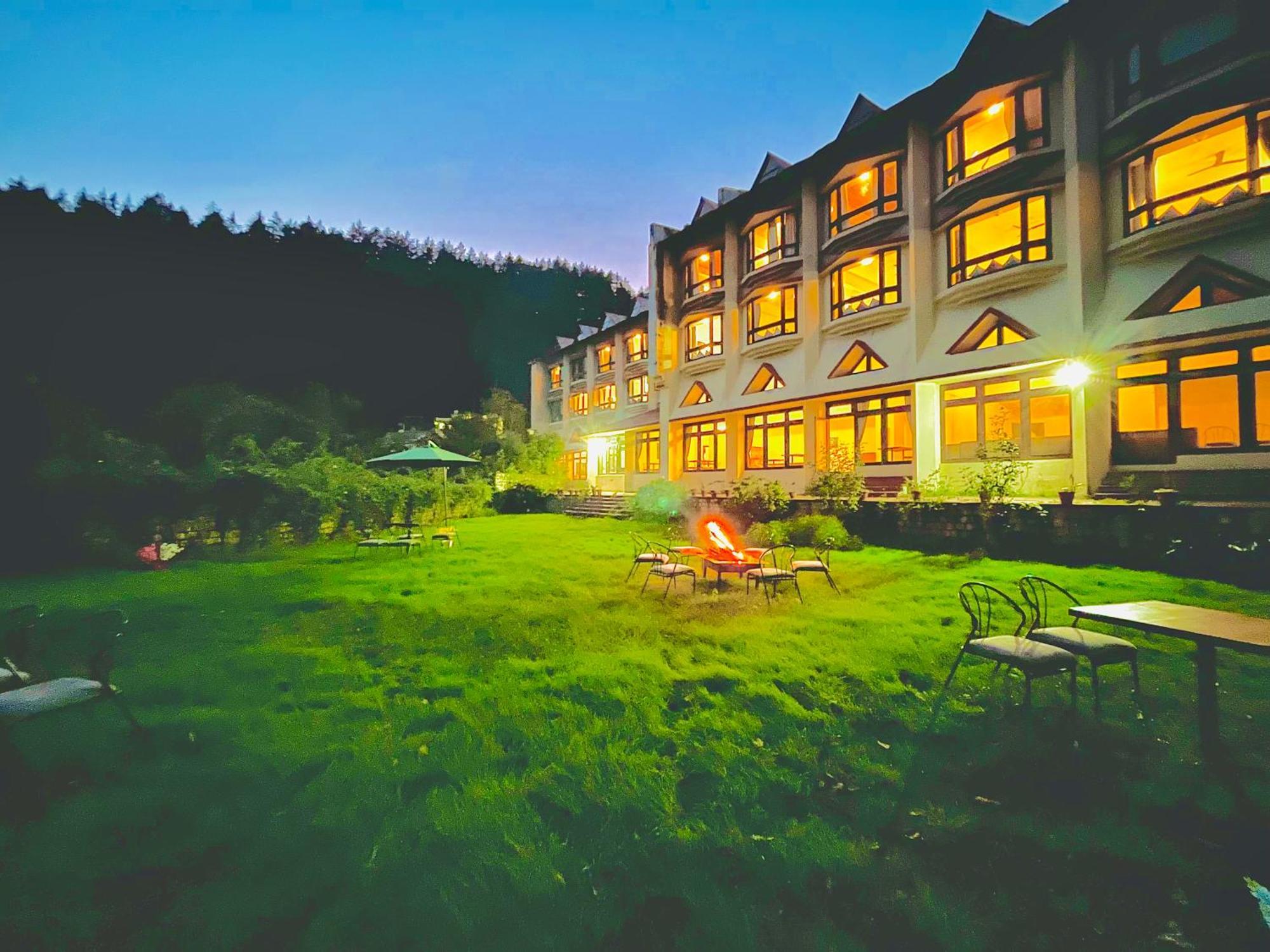 Ramayan Resort, In City Centre Manali By Ramanand Sagar Exterior foto